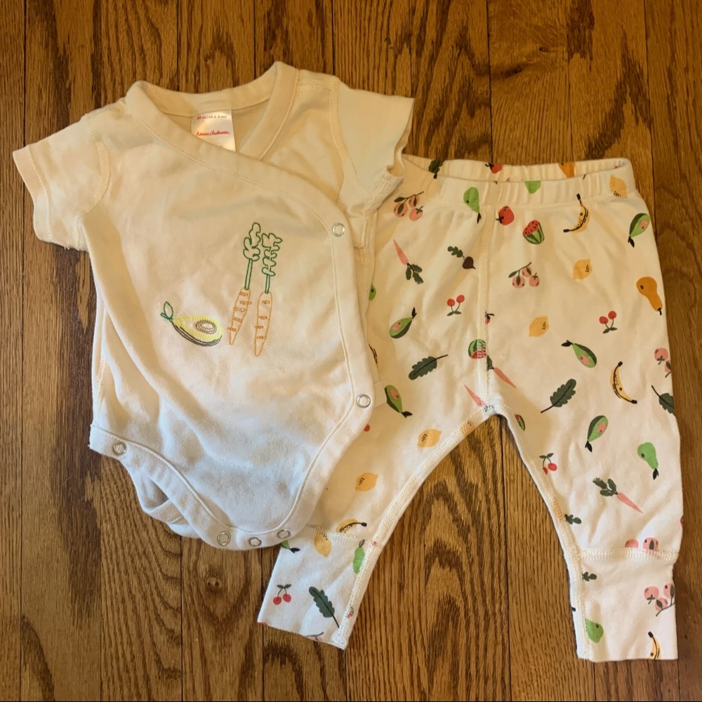 NWOT Hanna Andersson Kimono-Style Onesie w/ Leggings Unisex Fruits and Veggies